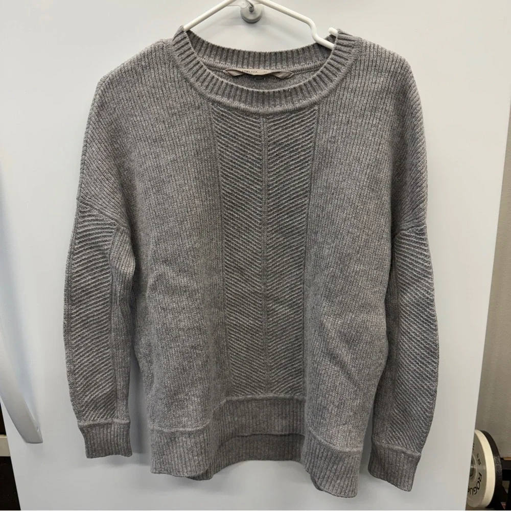 Athleta Wool Cashmere Sweater | Gray Textured Knit | Hi-Low Hem | XS - Picture 1 of 5